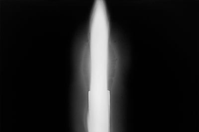 コスチューム ナショナル青山で現代美術作家・杉本博司の個展「陰翳礼賛」開催 - 蝋燭の一生を表現