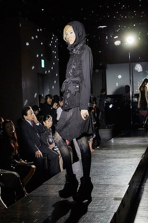 コウシン サトウ(KOHSHIN SATOH) 2016年春夏ウィメンズ&メンズコレクション  - 写真24