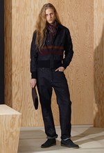 ボッテガ・ヴェネタ 2016年メンズプレフォールコレクション - 単色で紡ぐ素材とフォルムの探求｜写真13