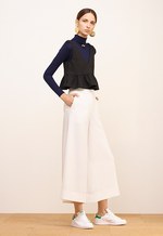 エリザベス アンド ジェームス 2016年春コレクション - 色彩とディテールで魅せる、爽快なボヘミアン｜写真17