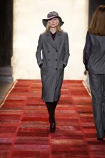 ロックスターのガールフレンドのような自由なプレッピースタイル - トミー ヒルフィガー 2011-12年秋冬ウィメンズコレクション｜写真3