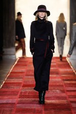ロックスターのガールフレンドのような自由なプレッピースタイル - トミー ヒルフィガー 2011-12年秋冬ウィメンズコレクション｜写真19