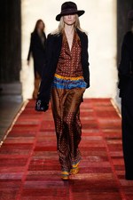 ロックスターのガールフレンドのような自由なプレッピースタイル - トミー ヒルフィガー 2011-12年秋冬ウィメンズコレクション｜写真20