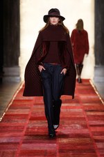ロックスターのガールフレンドのような自由なプレッピースタイル - トミー ヒルフィガー 2011-12年秋冬ウィメンズコレクション｜写真30