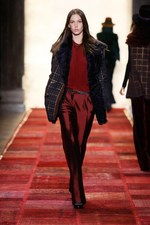 ロックスターのガールフレンドのような自由なプレッピースタイル - トミー ヒルフィガー 2011-12年秋冬ウィメンズコレクション｜写真33