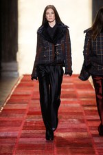 ロックスターのガールフレンドのような自由なプレッピースタイル - トミー ヒルフィガー 2011-12年秋冬ウィメンズコレクション｜写真34