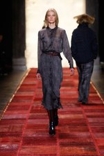 ロックスターのガールフレンドのような自由なプレッピースタイル - トミー ヒルフィガー 2011-12年秋冬ウィメンズコレクション｜写真39