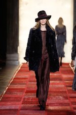 ロックスターのガールフレンドのような自由なプレッピースタイル - トミー ヒルフィガー 2011-12年秋冬ウィメンズコレクション｜写真41