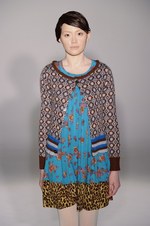 アイリッシュボーイから進化した、柔らかく温かい女性らしさ - スナオクワハラの2011年秋冬コレクション｜写真25