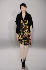 アイリッシュボーイから進化した、柔らかく温かい女性らしさ - スナオクワハラの2011年秋冬コレクション｜写真45