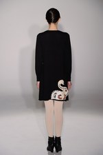 アイリッシュボーイから進化した、柔らかく温かい女性らしさ - スナオクワハラの2011年秋冬コレクション｜写真54