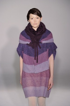 アイリッシュボーイから進化した、柔らかく温かい女性らしさ - スナオクワハラの2011年秋冬コレクション｜写真20