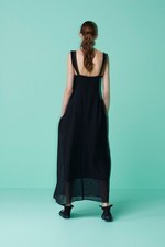 Y's 2016年春夏コレクション - 強さとは、“女性らしくある”こと｜写真6