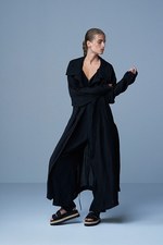 Y's 2016年春夏コレクション - 強さとは、“女性らしくある”こと｜写真25