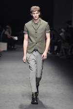 ニール バレット(Neil Barrett) ハイブリッド｜写真7