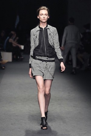 ニール バレット(Neil Barrett) ハイブリッド｜写真4