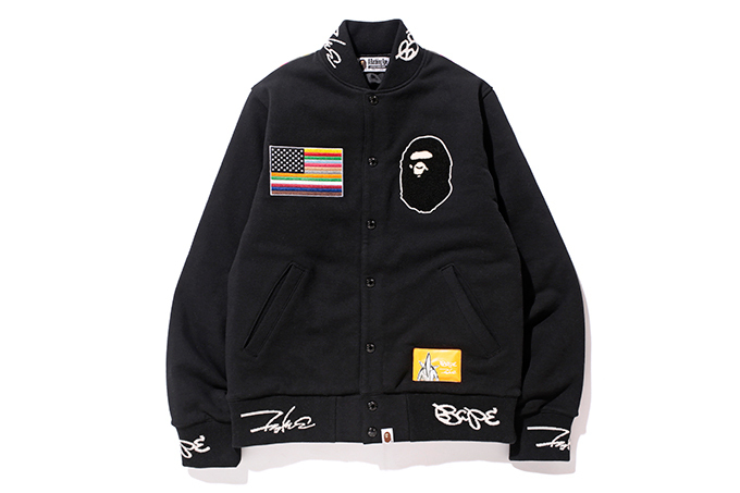 ア ベイシング エイプとフューチュラがコラボ、カモフラージュ柄×グラフィックのフーディやTシャツ｜写真17