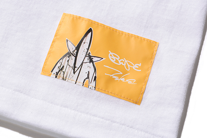 ア ベイシング エイプとフューチュラがコラボ、カモフラージュ柄×グラフィックのフーディやTシャツ｜写真38