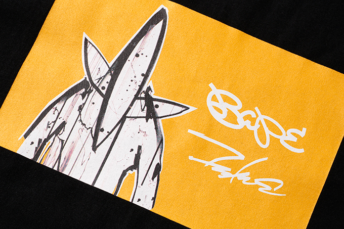 ア ベイシング エイプとフューチュラがコラボ、カモフラージュ柄×グラフィックのフーディやTシャツ｜写真46