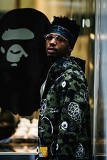 ア ベイシング エイプとフューチュラがコラボ、カモフラージュ柄×グラフィックのフーディやTシャツ｜写真65