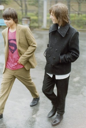 ミニマルに進化したラッド ミュージシャン(LAD MUSICIAN)の2011-12年秋冬コレクション｜写真12