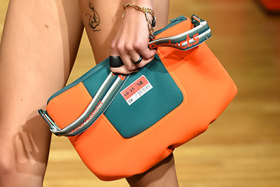 シアタープロダクツ