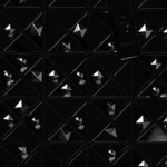 BAO BAO ISSEY MIYAKEからインパクト大のスタッズつきバッグが発売｜写真4