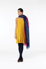 ルイス・バラガン建築のような鮮やかな色と柄で構成されたPLEATS PLEASE ISSEY MIYAKE AUTUMN WINTER 2011コレクション｜写真31