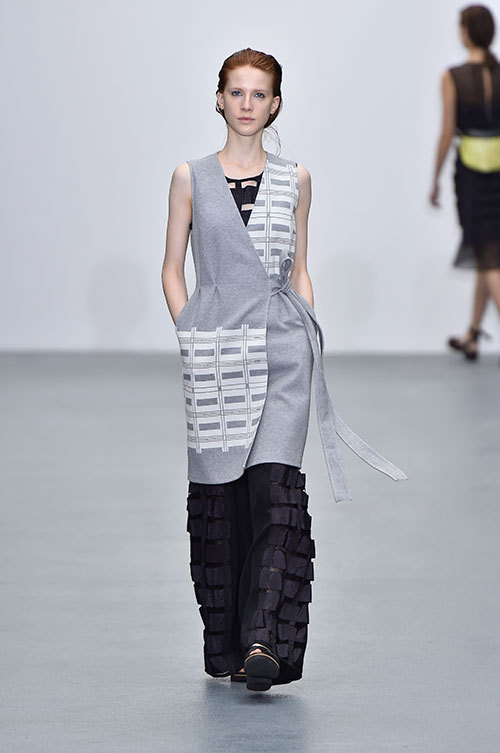 レイバーン(RÆBURN) 2016年春夏ウィメンズコレクション  - 写真8