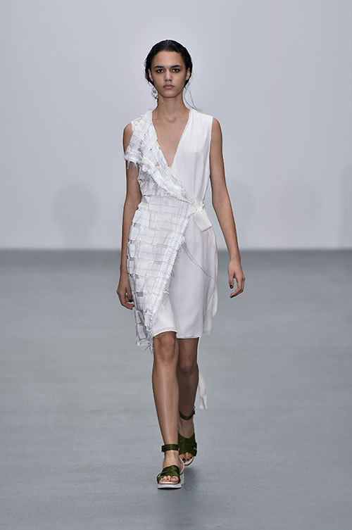 レイバーン(RÆBURN) 2016年春夏ウィメンズコレクション  - 写真17