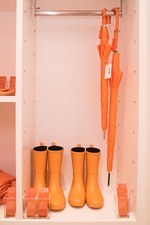 カラフルな雑貨専門店「カラジー」表参道に誕生 - 全商品をオレンジ・ピンク・緑・青の4色で展開｜写真9