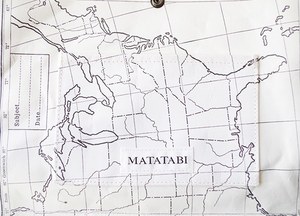 トーキングアバウト ジ アブストラクションよりチャールズ・ピーターソンの写真を使用したコラボアイテム｜写真33