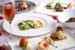 ホテル椿山荘のロマンティックなバレンタインメニュー - カップルで楽しむイタリアンや日本食、石焼料理｜写真1