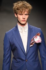 ヴィヴィアン・ウエストウッド マン 2016年秋冬コレクション - 男性的なフェミニン｜写真33