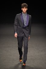 ヴィヴィアン・ウエストウッド マン 2016年秋冬コレクション - 男性的なフェミニン｜写真34