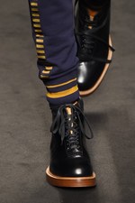 ヴィヴィアン・ウエストウッド マン 2016年秋冬コレクション - 男性的なフェミニン｜写真51