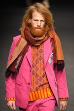 ヴィヴィアン・ウエストウッド マン 2016年秋冬コレクション - 男性的なフェミニン｜写真55