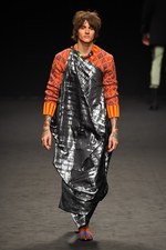 ヴィヴィアン・ウエストウッド マン 2016年秋冬コレクション - 男性的なフェミニン｜写真62