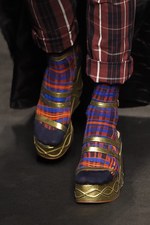 ヴィヴィアン・ウエストウッド マン 2016年秋冬コレクション - 男性的なフェミニン｜写真72