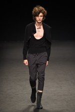 ヴィヴィアン・ウエストウッド マン 2016年秋冬コレクション - 男性的なフェミニン｜写真75