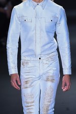 カルバン・クライン コレクション 2016年秋メンズコレクション - メタルカラーで男性らしい官能を｜写真6