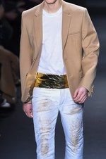 カルバン・クライン コレクション 2016年秋メンズコレクション - メタルカラーで男性らしい官能を｜写真14