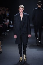 カルバン・クライン コレクション 2016年秋メンズコレクション - メタルカラーで男性らしい官能を｜写真44