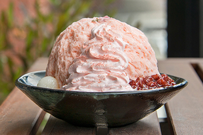 「桜ミルクかき氷」