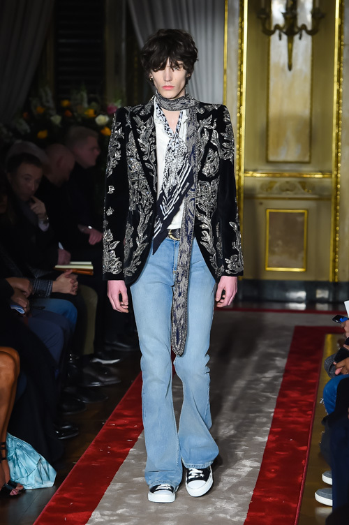 写真51/54|ロベルト カヴァリ(roberto cavalli) 2016-17年秋冬 写真51/54|ロベルト カヴァリ(roberto cavalli) 2016-17年秋冬