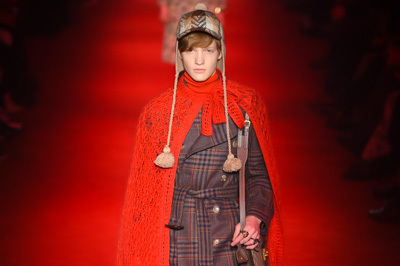 スクール｜グッチ 2016年秋冬メンズコレクション - カワイイ要素を加えて、ヴィンテージを未来の形に