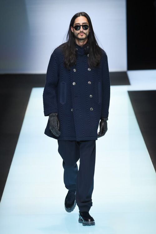ジョルジオ アルマーニ 2016-17年秋冬メンズコレクション - 様々な紺で作るエフォートレス | 写真