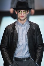 ジョルジオ アルマーニ 2016-17年秋冬メンズコレクション - 様々な紺で作るエフォートレス｜写真21