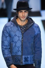 ジョルジオ アルマーニ 2016-17年秋冬メンズコレクション - 様々な紺で作るエフォートレス｜写真30