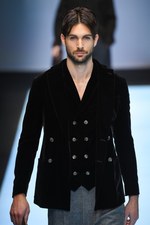 ジョルジオ アルマーニ 2016-17年秋冬メンズコレクション - 様々な紺で作るエフォートレス｜写真45